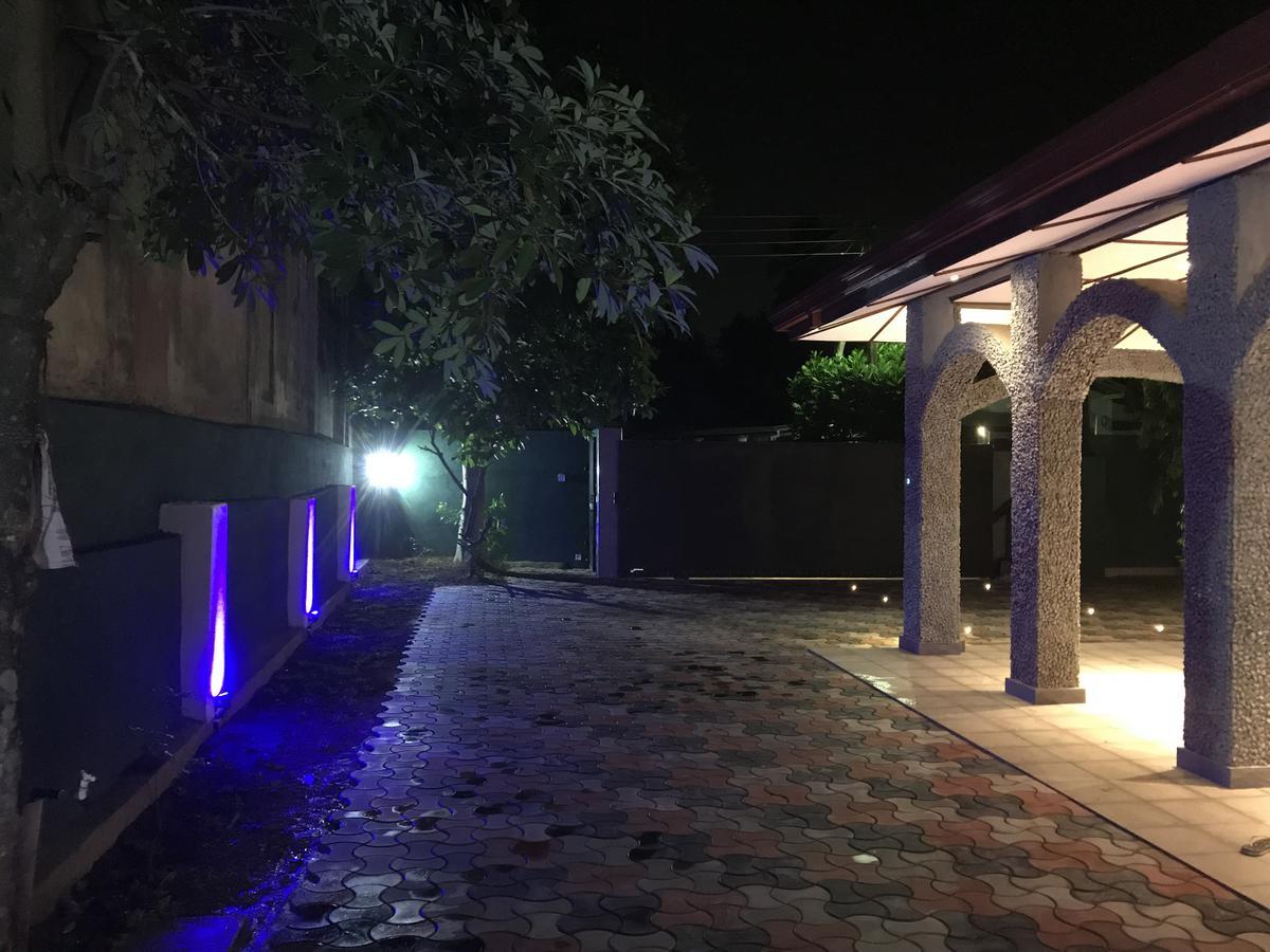 Villaflorence Kadawatha المظهر الخارجي الصورة